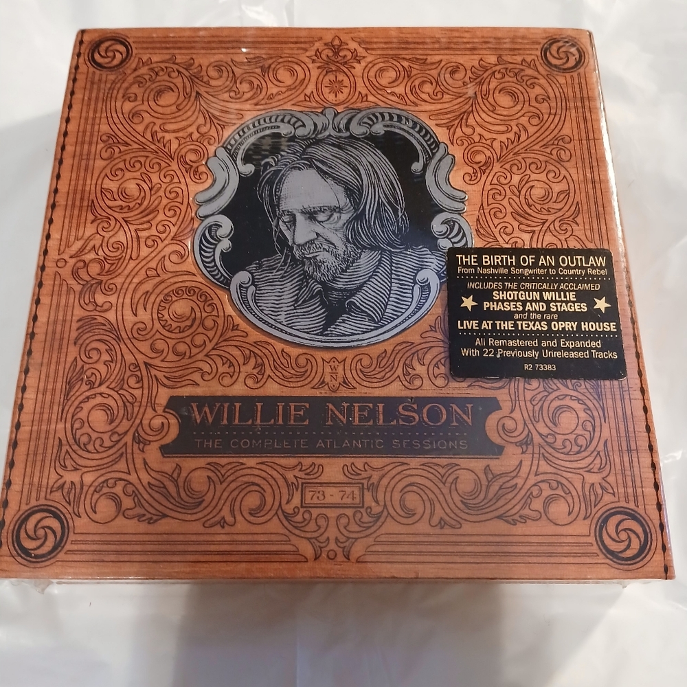 Willie Nelson sealed cd's